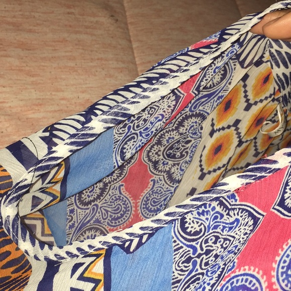 Blouse - Picture 4 of 4